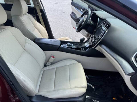 2017 Nissan Maxima