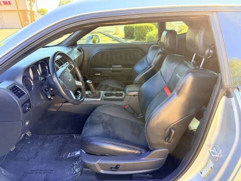 2009 Dodge Challenger SRT8