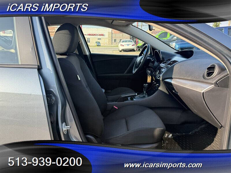 2012 Mazda MAZDA3 i Touring