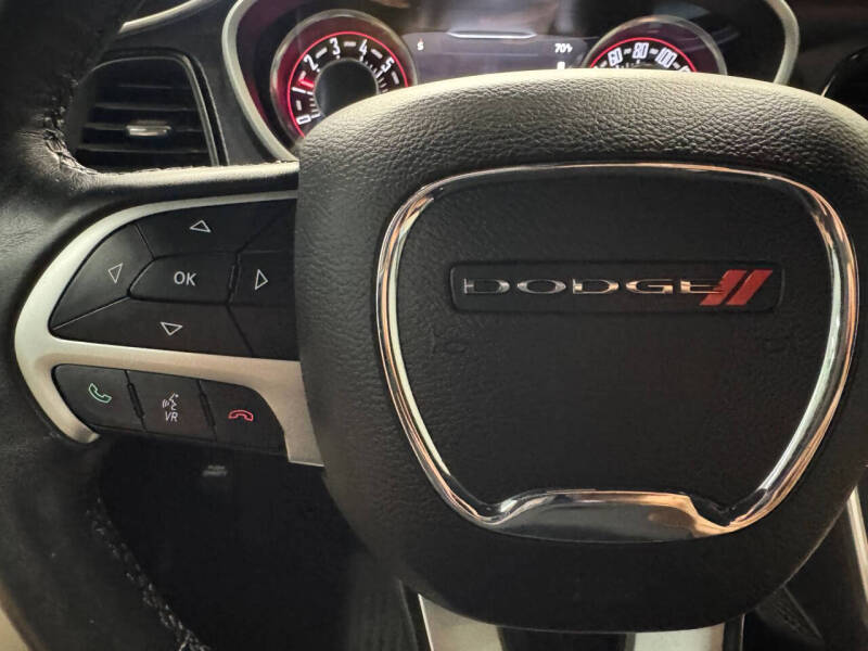 2015 Dodge Challenger SXT Plus