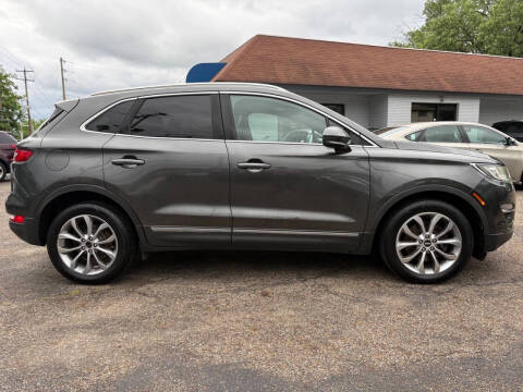 2017 Lincoln MKC Select