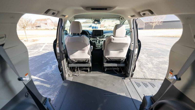 2024 Toyota Sienna LE 8-Passenger