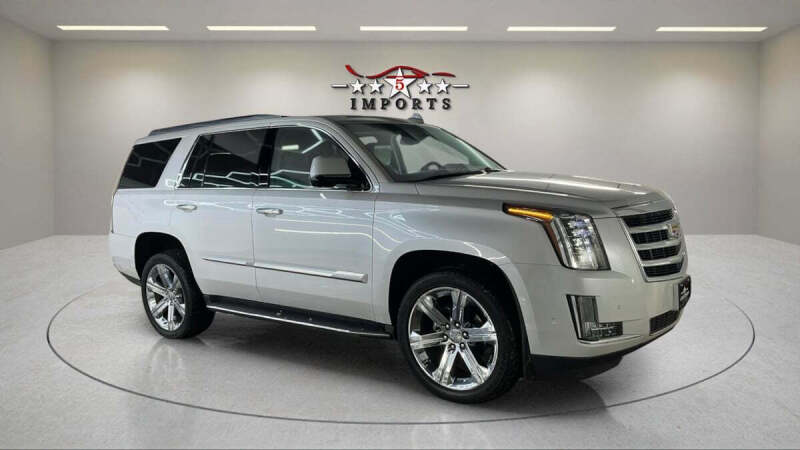 2019 Cadillac Escalade Luxury