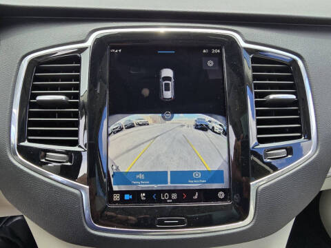 2025 Volvo XC90 B6 Plus Bright Theme 7P