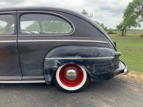 1946 Ford Deluxe
