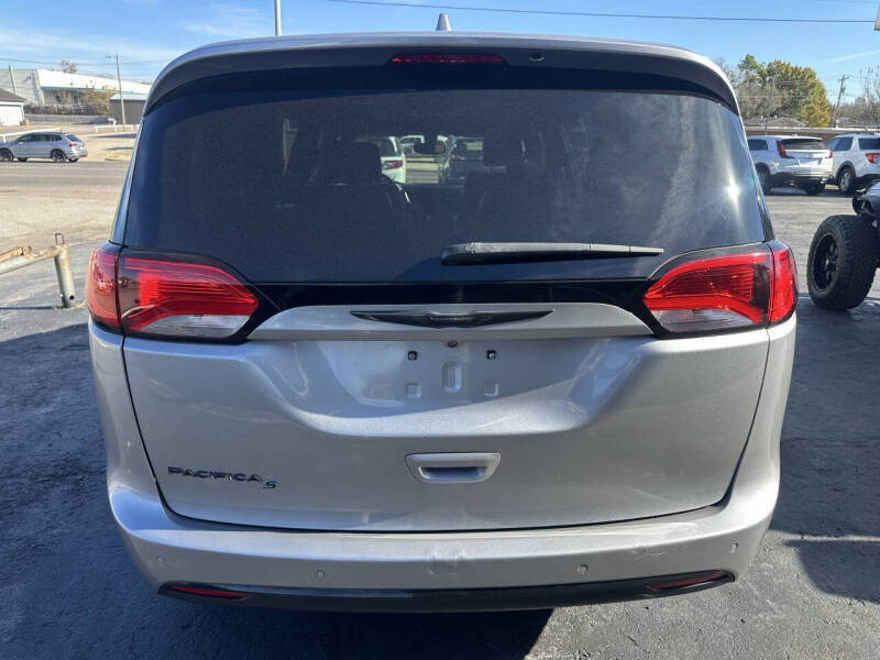 2019 Chrysler Pacifica Touring L