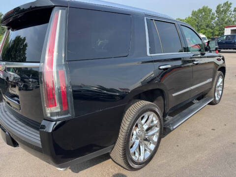 2018 Cadillac Escalade Platinum