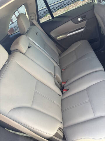 2014 Ford Edge SE