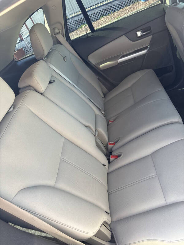 2014 Ford Edge SE