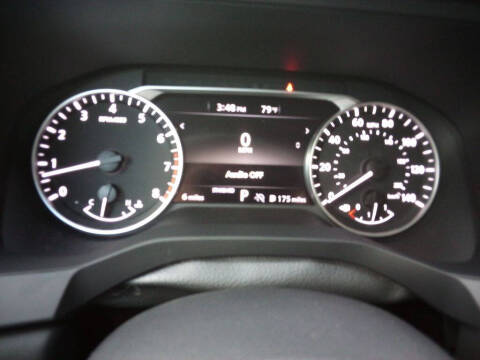 2025 Nissan Pathfinder S