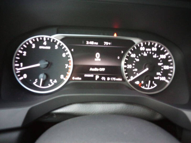 2025 Nissan Pathfinder S