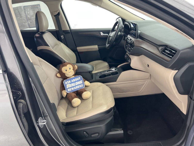 2020 Ford Escape Titanium