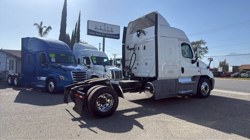 2019 Freightliner Cascadia