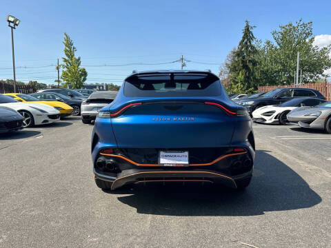 2023 Aston Martin DBX 707