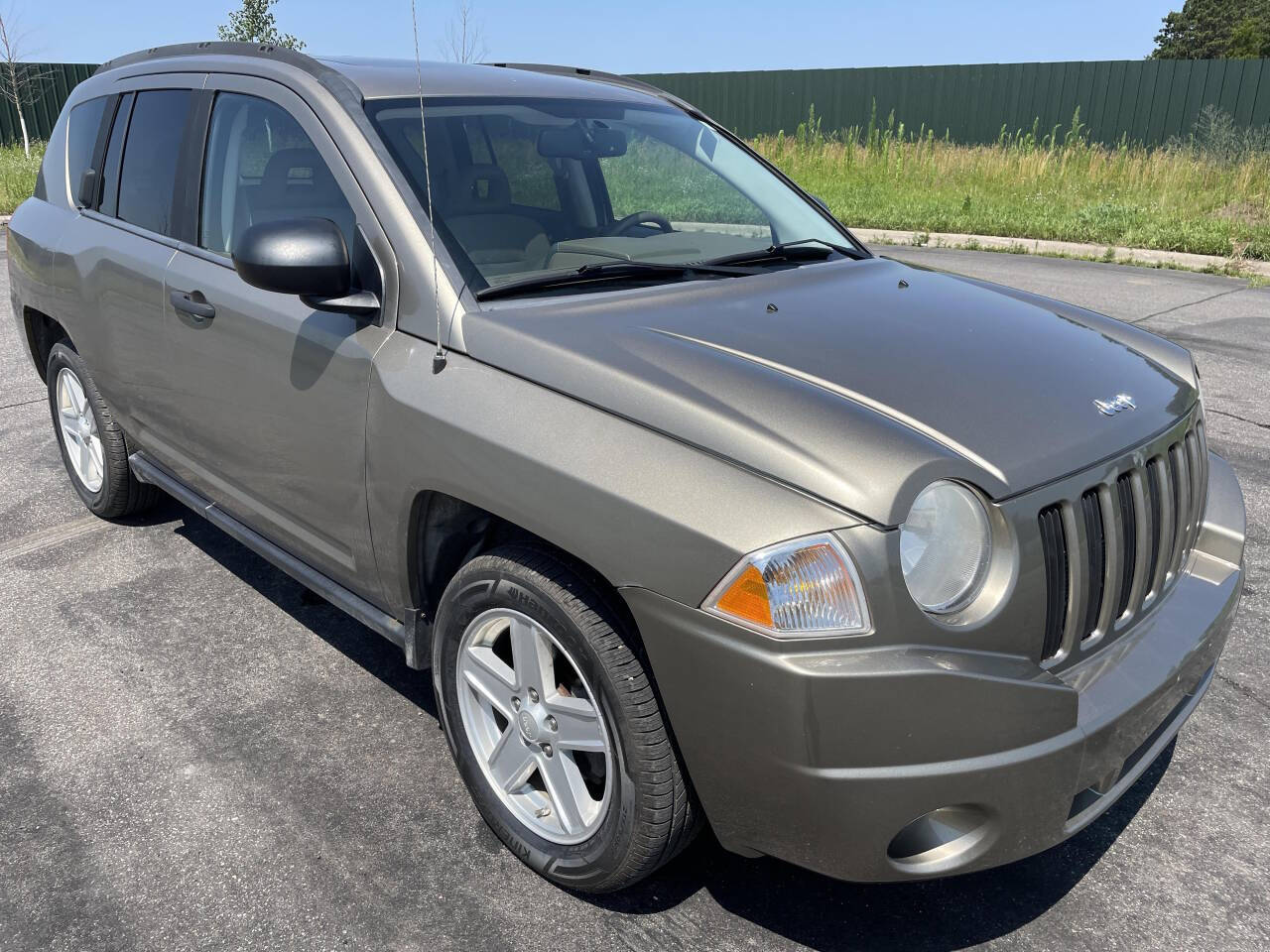 2007 Jeep Compass for sale at Twin Cities Auctions in Elk River, MN