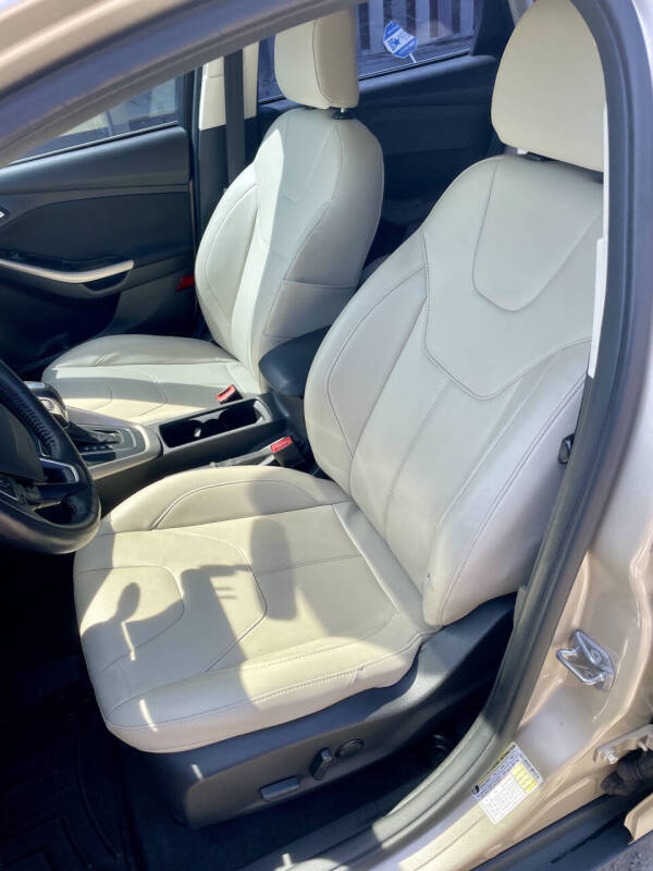 2017 Ford Focus Titanium