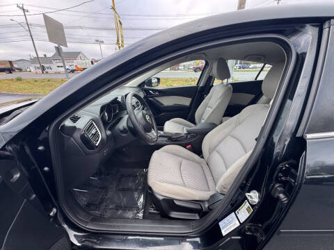 2014 Mazda MAZDA3 i Touring