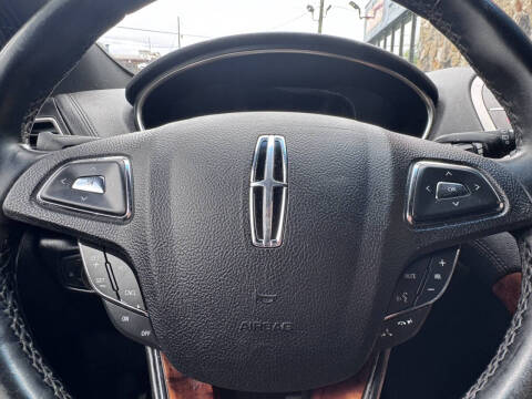 2016 Lincoln MKX Select