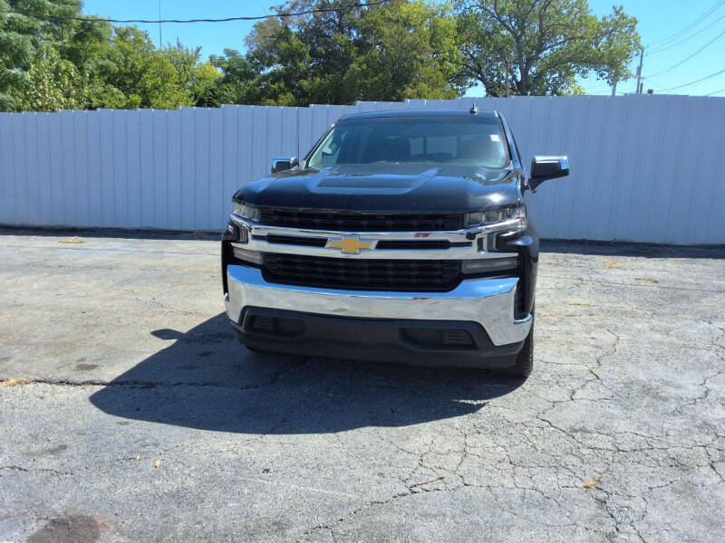 Chevrolet Silverado 1500's photo