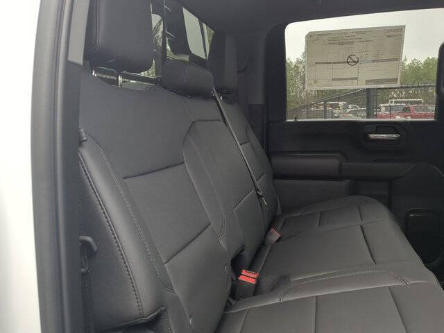 2025 GMC Sierra 3500HD CC Pro