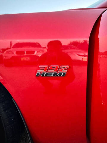 2015 Dodge Challenger SRT 392