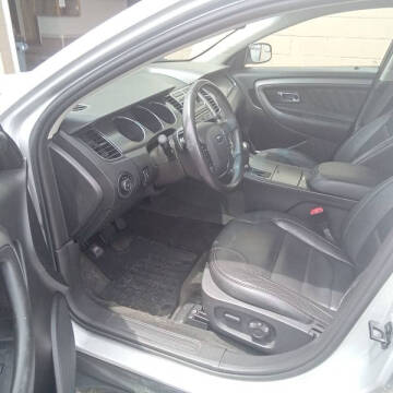 2012 Ford Taurus SEL