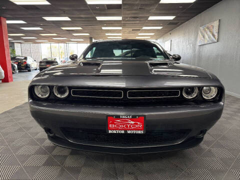 2020 Dodge Challenger SXT