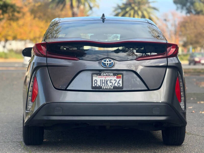 2019 Toyota Prius Prime