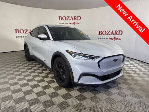 2022 Ford Mustang Mach-E Select