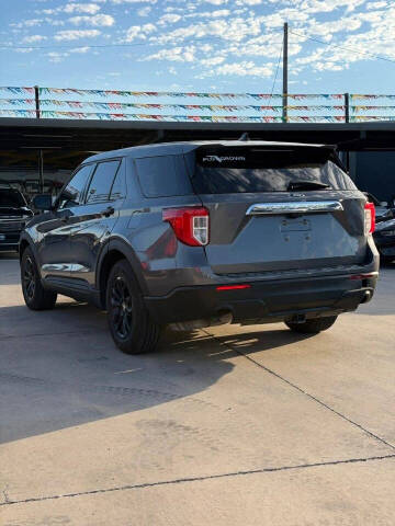 2021 Ford Explorer