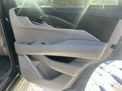 2020 Cadillac Escalade Luxury