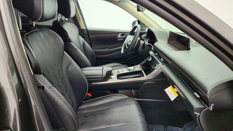 2024 Genesis GV80