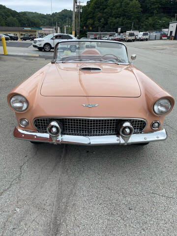 1956 Ford Thunderbird