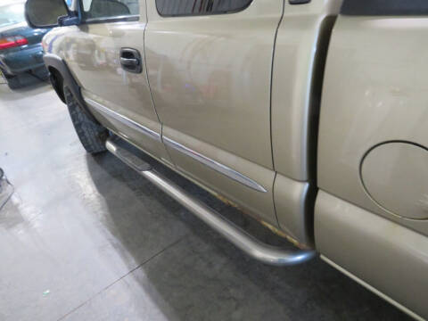 2004 GMC Sierra 1500 SLT