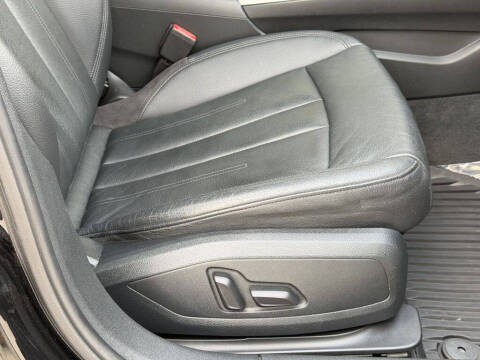 2017 Audi A4 2.0T quattro Premium Plus