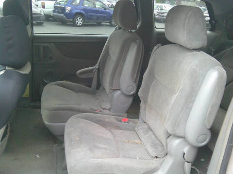 2004 Toyota Sienna