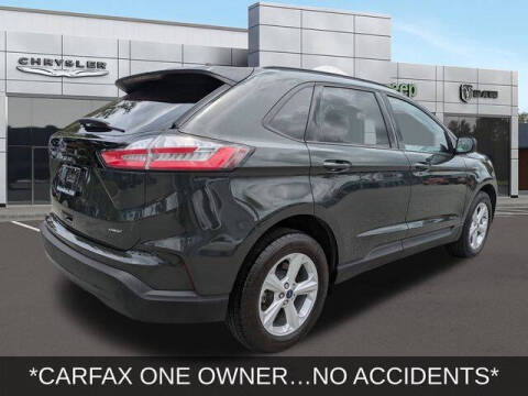 2022 Ford Edge SE
