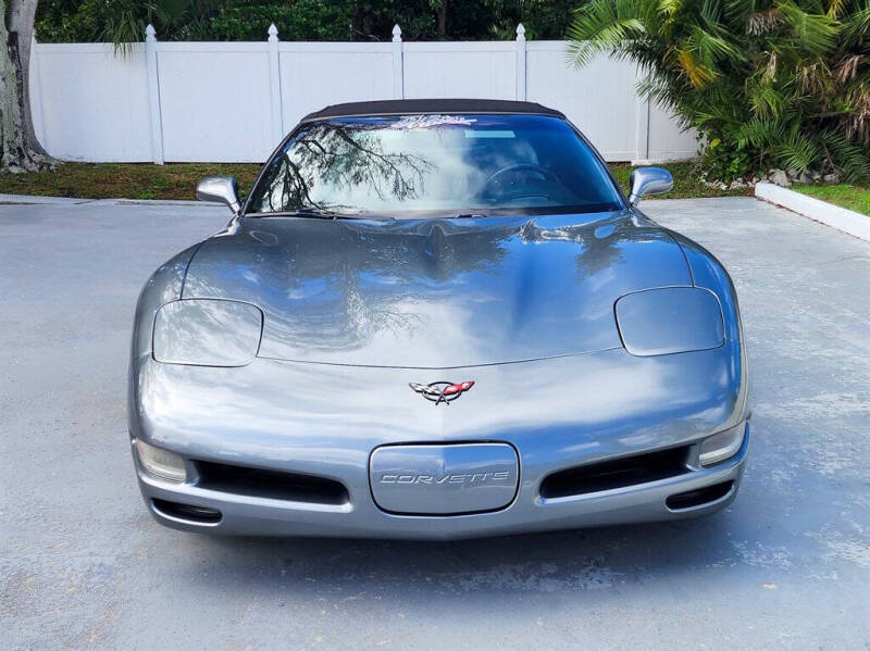 2004 Chevrolet Corvette