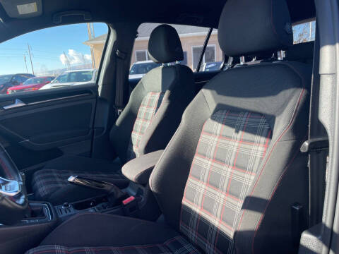 2017 Volkswagen Golf GTI Autobahn