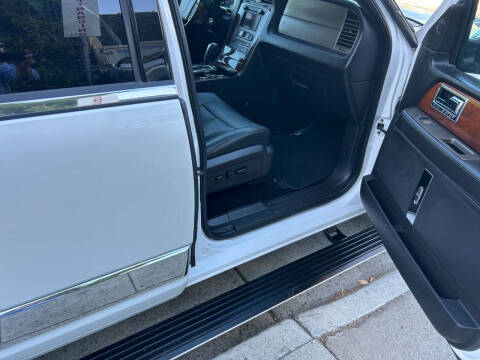 2013 Lincoln Navigator L