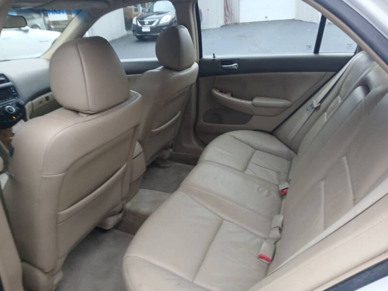 2005 Honda Accord LX V-6