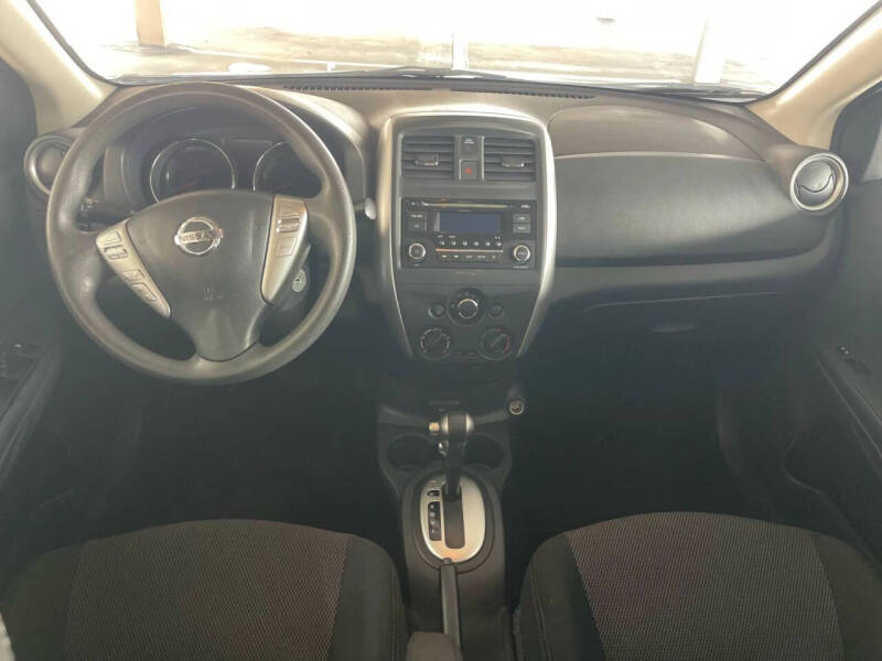 2018 Nissan Versa