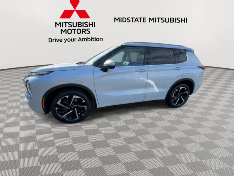 2024 Mitsubishi Outlander SEL