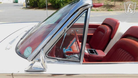 1962 Ford Thunderbird