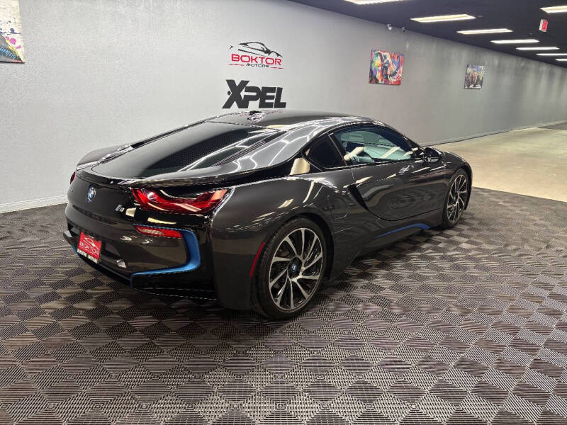 2015 BMW i8
