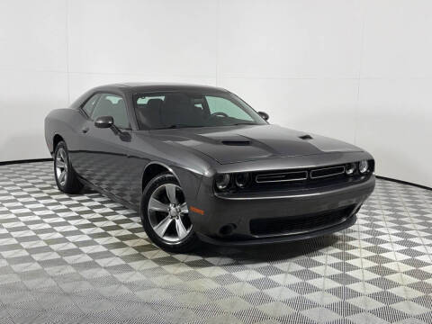 2016 Dodge Challenger SXT