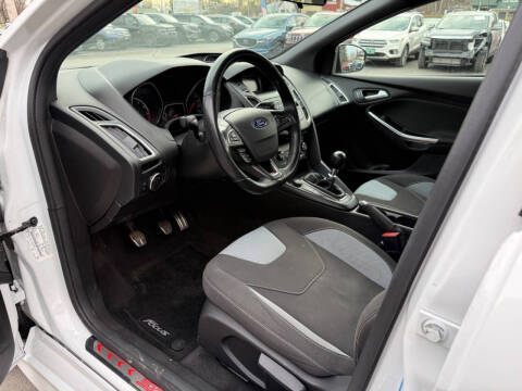 2018 Ford Focus ST