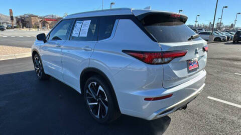 2024 Mitsubishi Outlander SEL