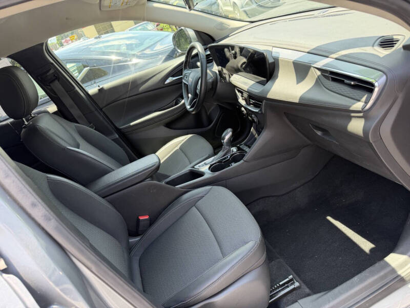 2025 Buick Encore GX Preferred