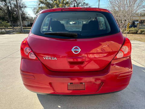 2012 Nissan Versa 1.8 S